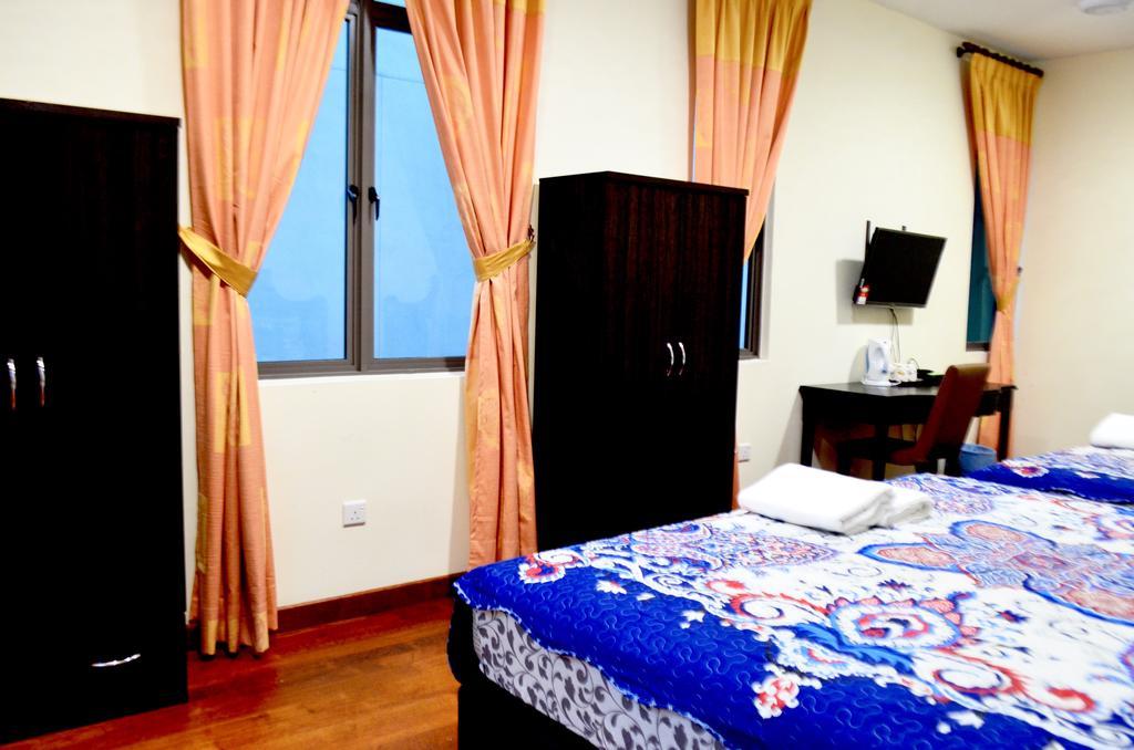 Amj Homestay *